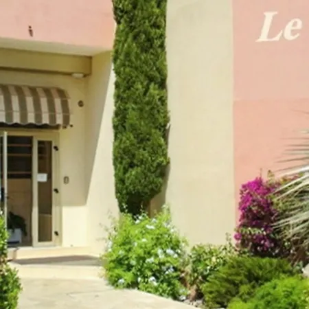 Apartment Beautiful In On The French Riviera, With 2 Bedro *